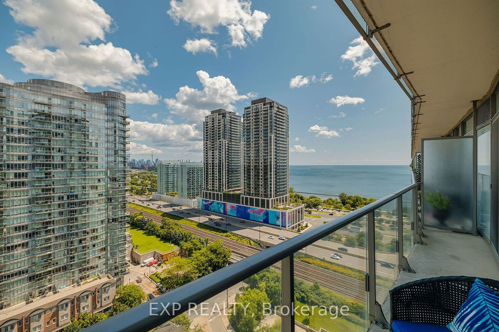 103 The Queensway, unit 1913 for sale - image #18