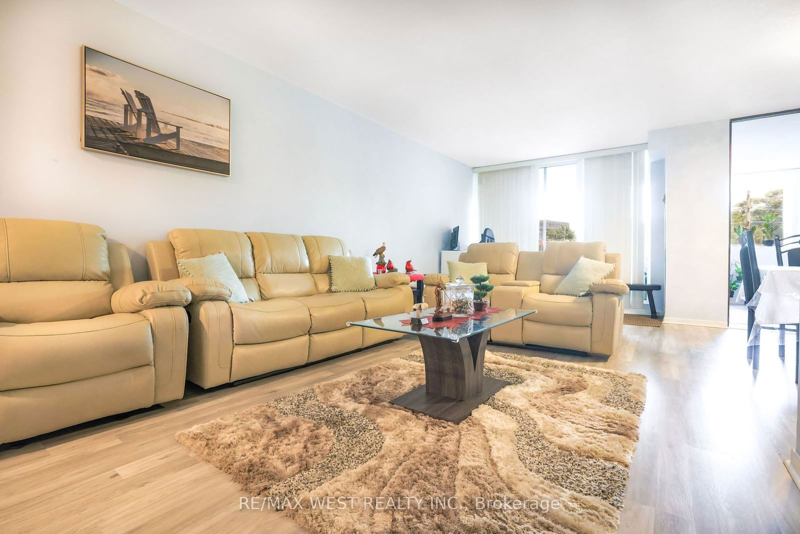 75 Emmett Ave, unit 212 for sale