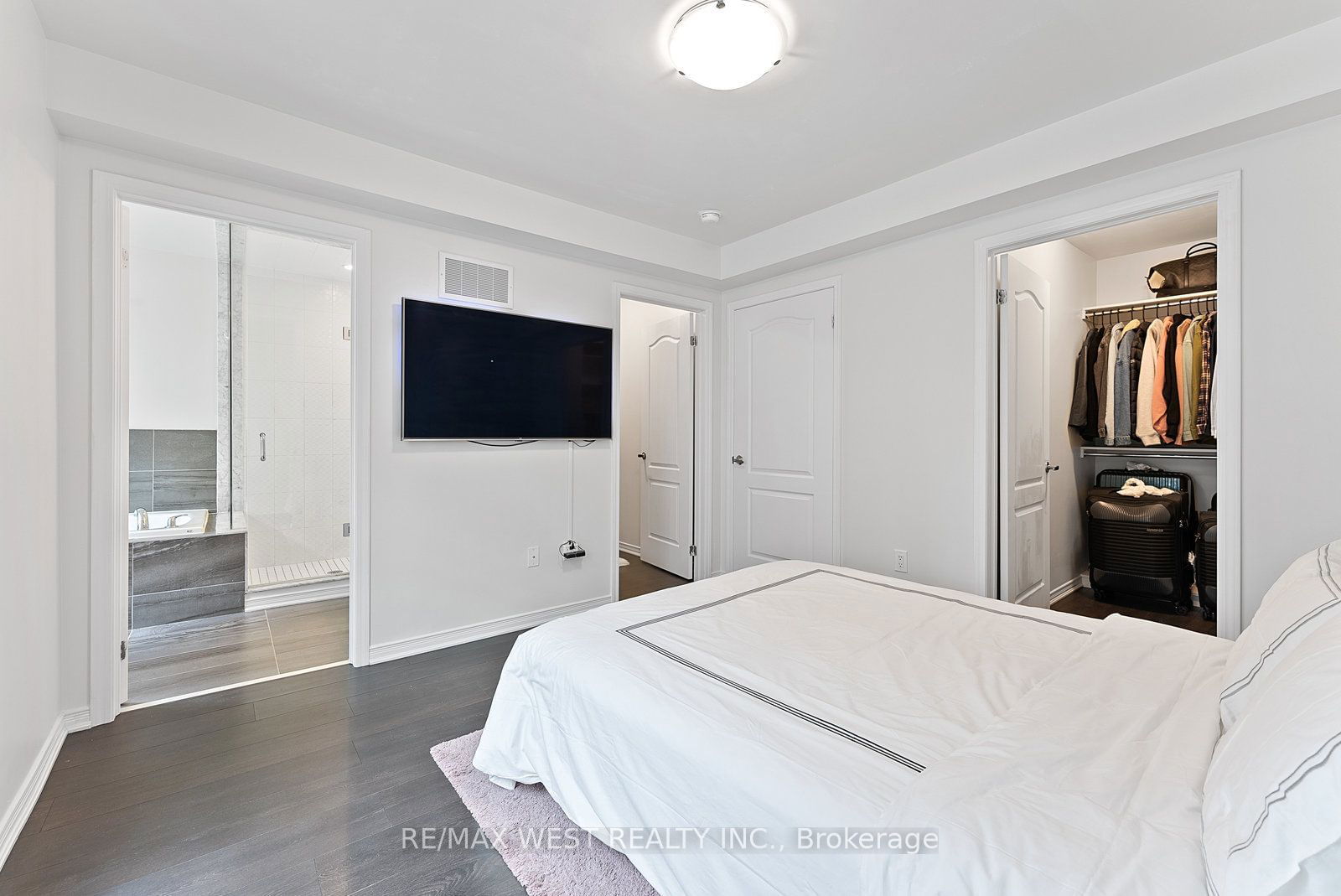 35 Applewood Lane, unit 58 for sale - image #23