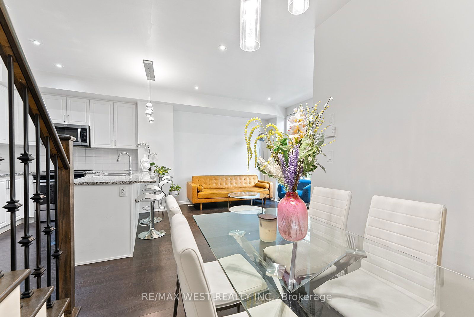 35 Applewood Lane, unit 58 for sale - image #9