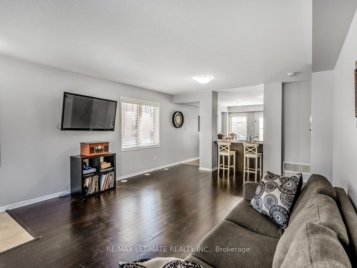 3088 Thomas St, unit 1 for sale - image #5