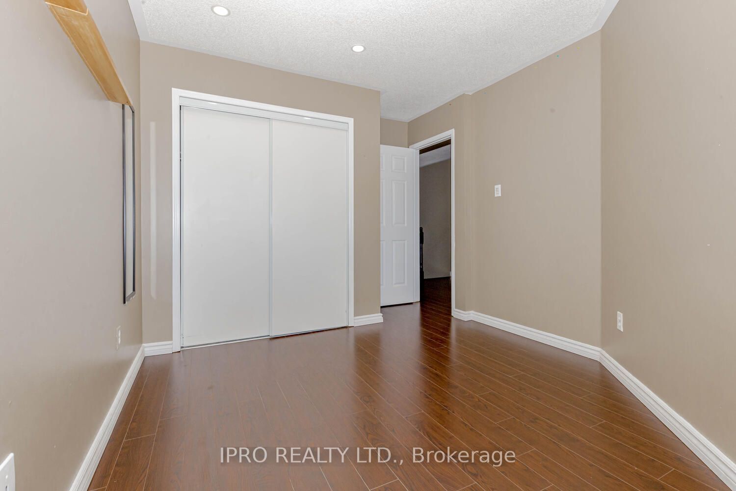 5910 Greensboro Drive Townhomes, Mississauga, Toronto