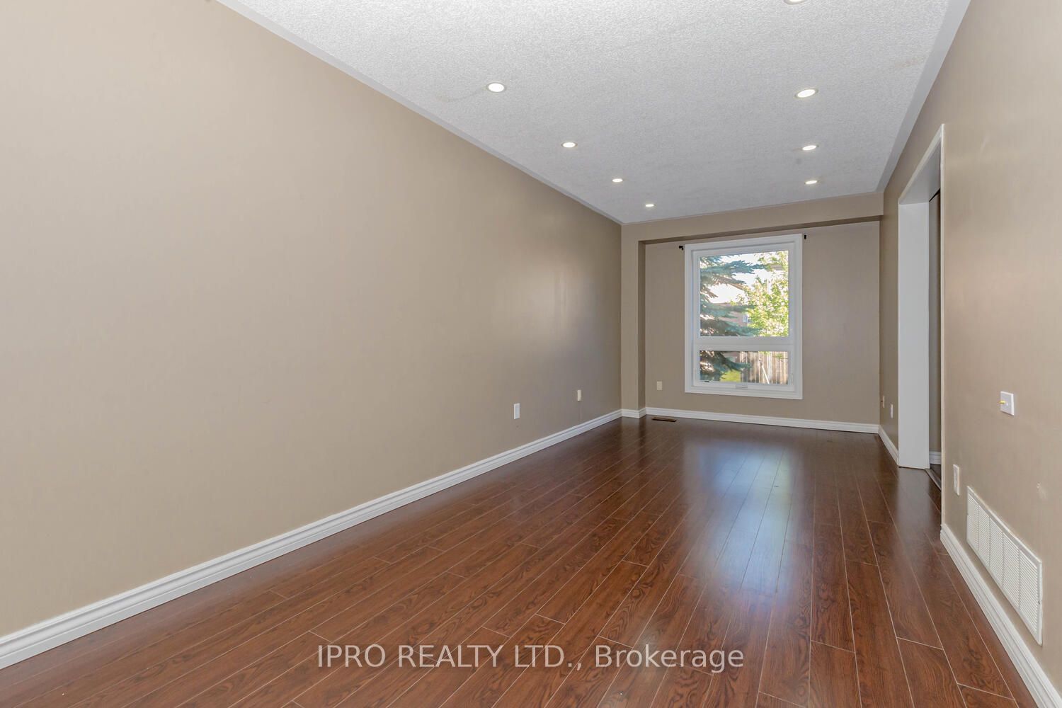 5910 Greensboro Drive Townhomes, Mississauga, Toronto