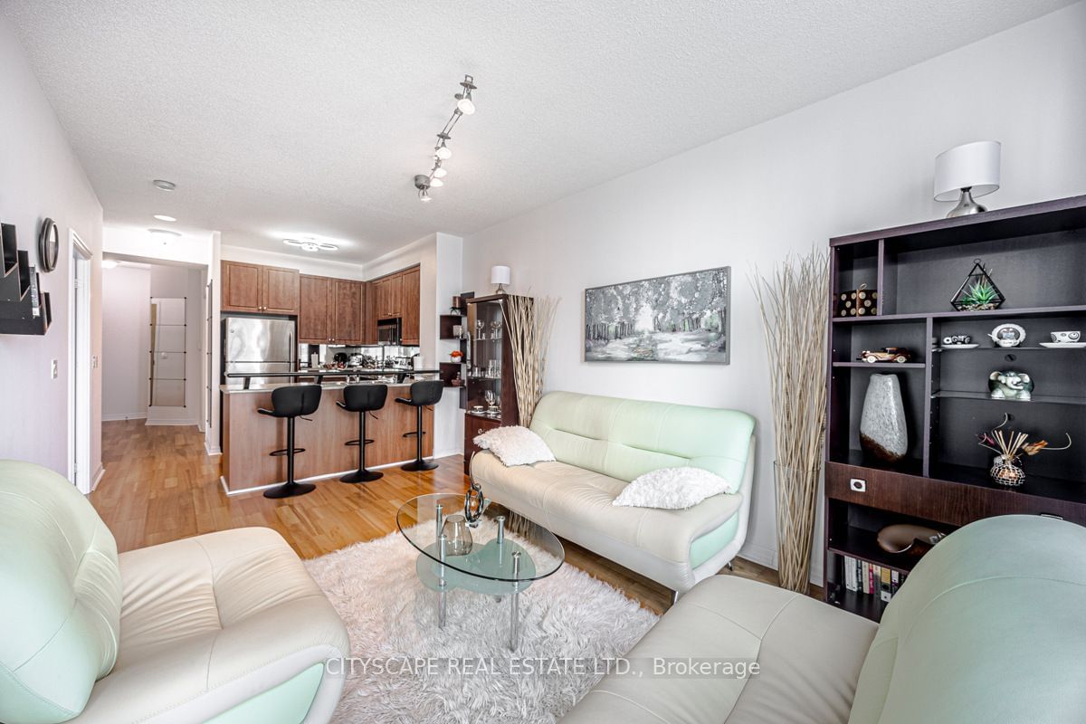 220 Burnhamthorpe Rd W, unit 2006 for sale - image #4