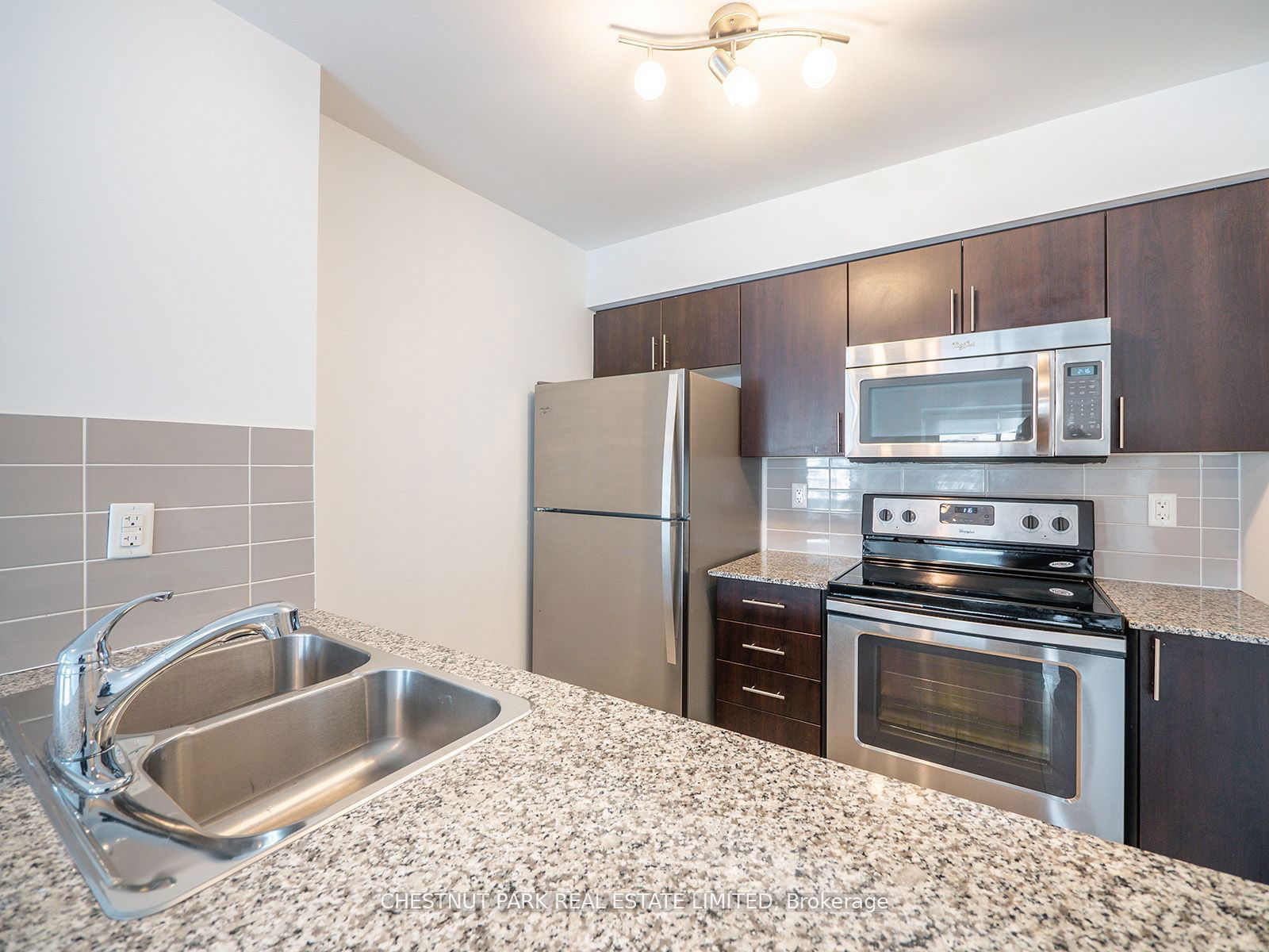 1410 Dupont St, unit 610 for rent - image #16