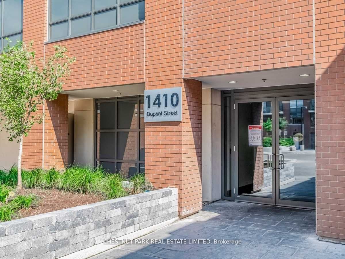 1410 Dupont St, unit 610 for rent - image #2