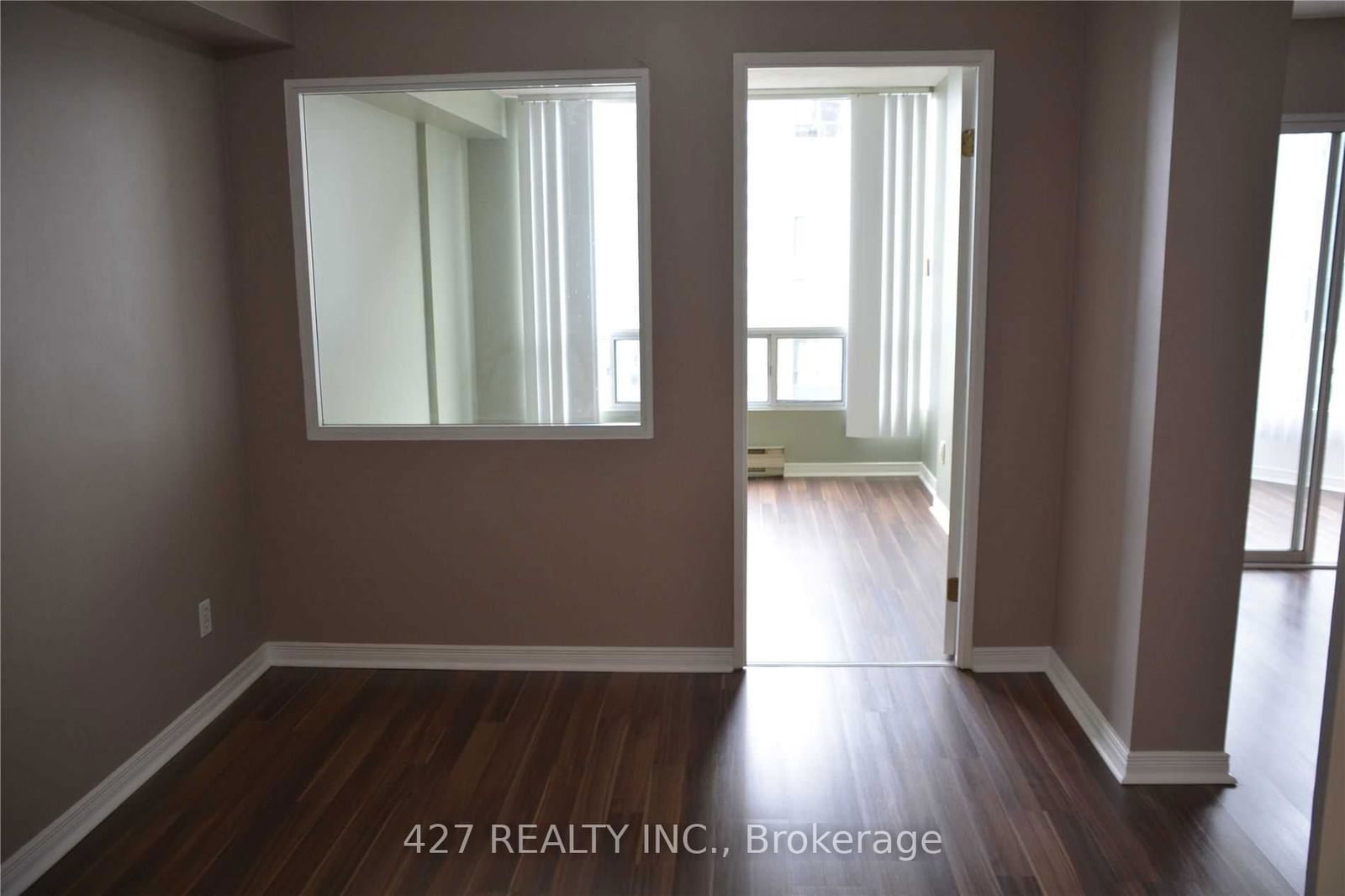 155 Hillcrest Ave, unit 1601 for sale - image #19