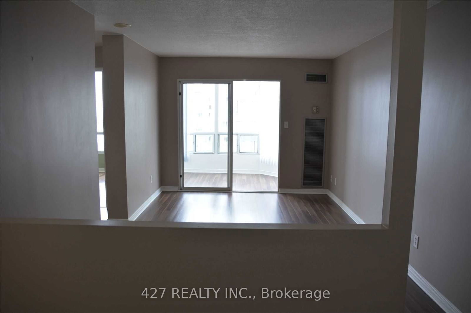 155 Hillcrest Ave, unit 1601 for sale - image #22