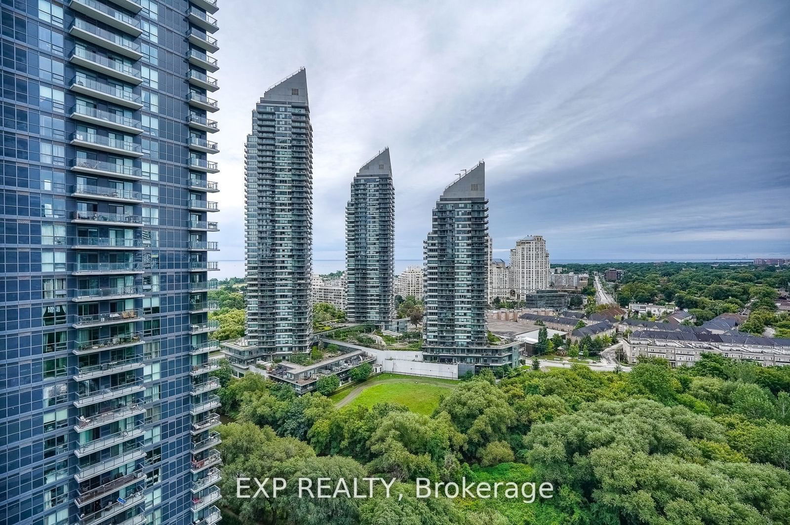 10 Park Lawn Rd, unit 1902 for rent - image #24