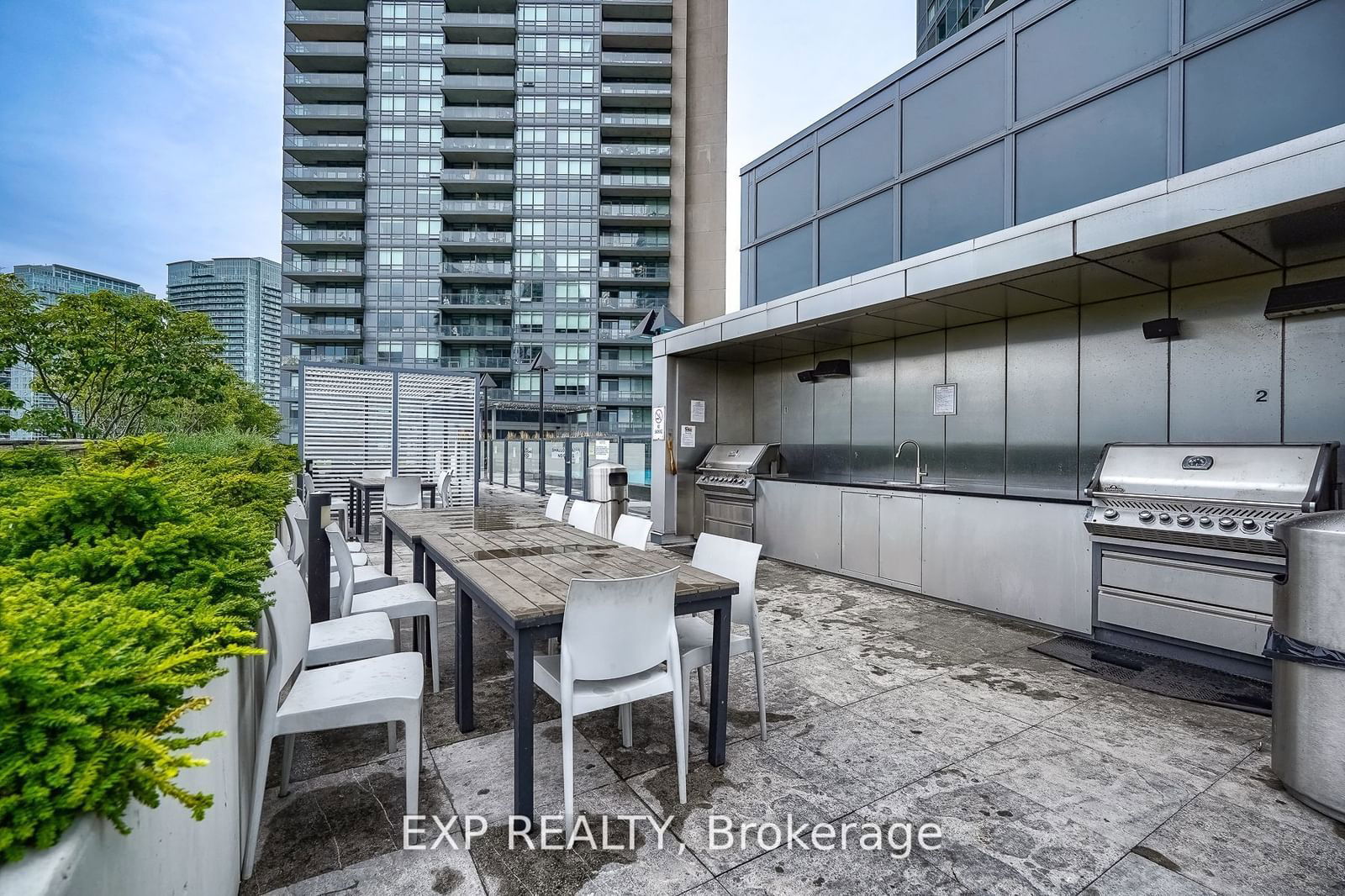 10 Park Lawn Rd, unit 1902 for rent - image #30