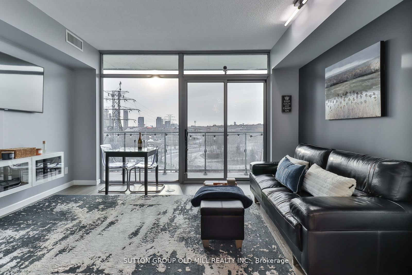 105 The Queensway, unit 506 for rent - image #1