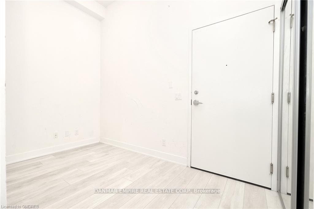 297 Oak Walk Dr, unit 317 for sale - image #2