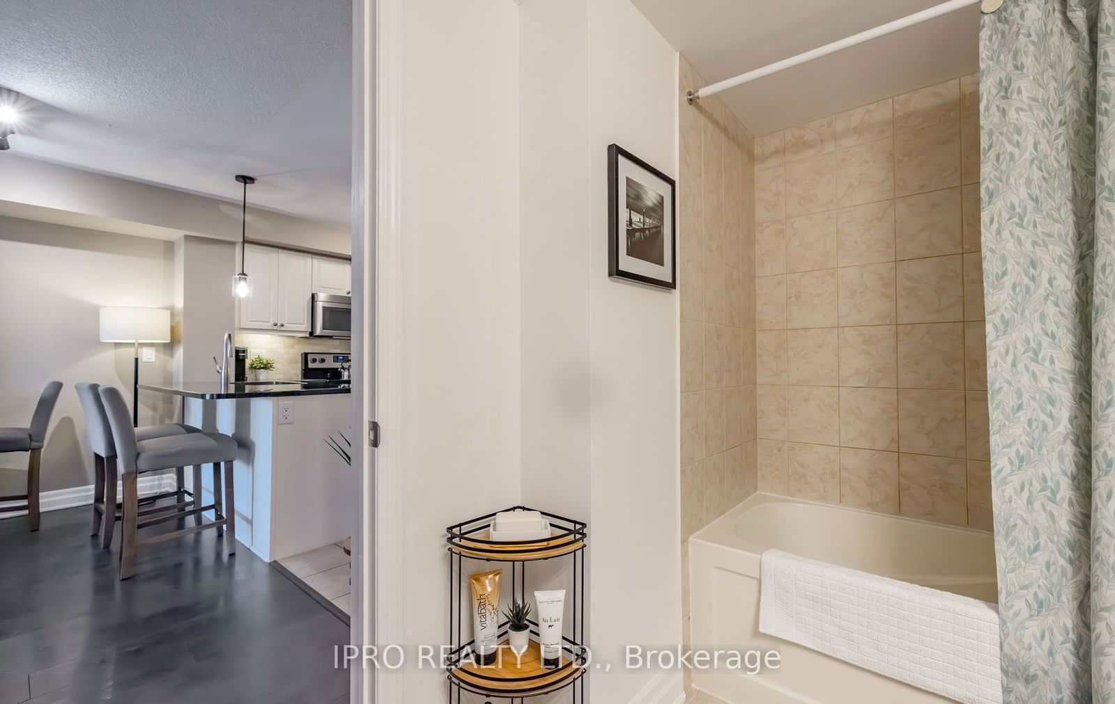 1045 Nadalin Hts, unit 102 for sale - image #24