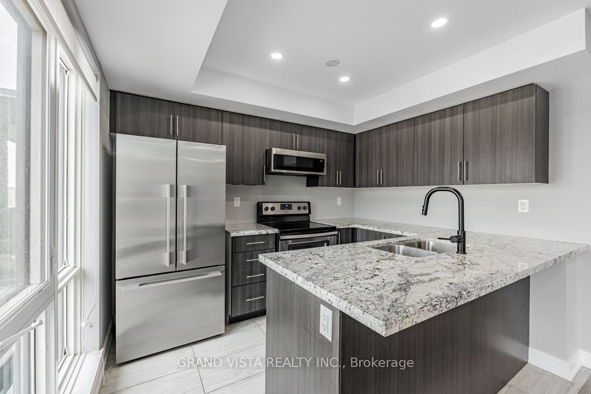 100 Dufay Rd, unit 07 for sale - image #11