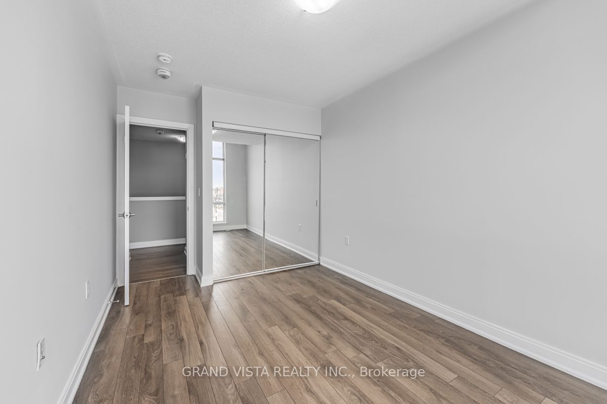 100 Dufay Rd, unit 07 for sale - image #23