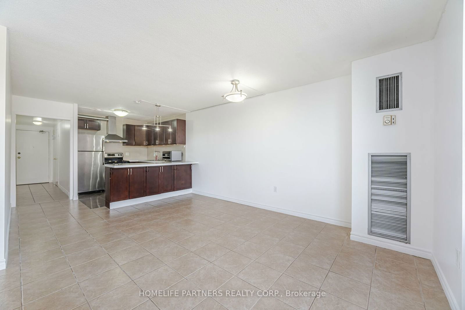 40 Panorama Crt, unit 303 for sale - image #7