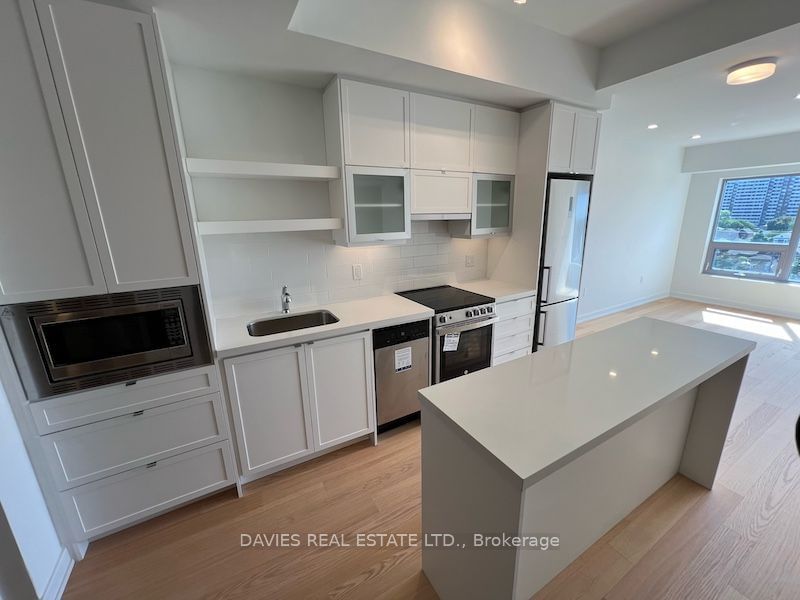 2433 Dufferin St, unit 805 for rent - image #7