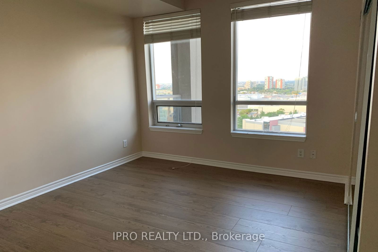 388 Prince of Wales Dr, unit 1610 for rent