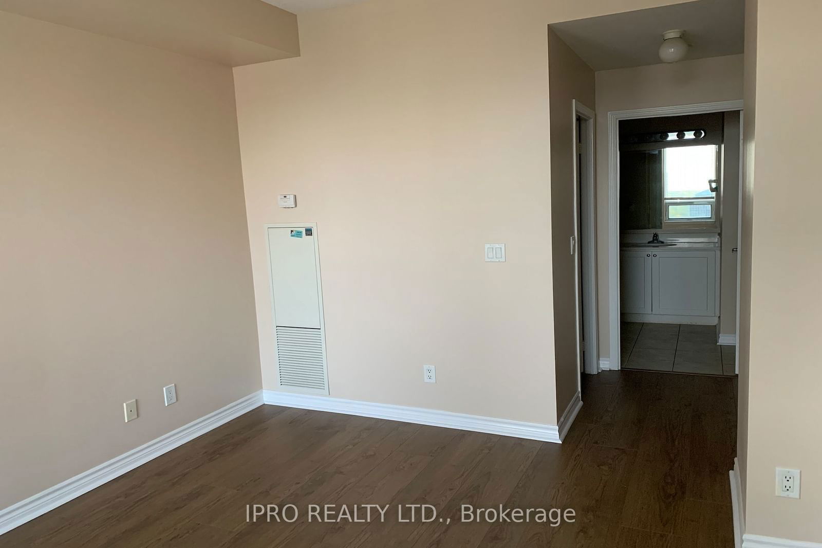 388 Prince of Wales Dr, unit 1610 for rent