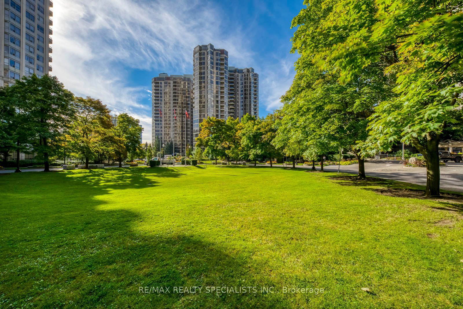 35 Kingsbridge Garden Circ, unit 2202 for sale - image #34