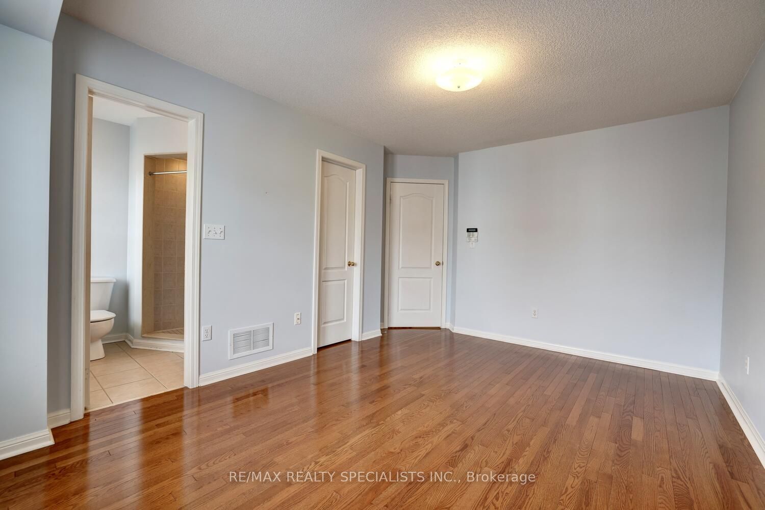 3030 Breakwater Crt, unit 262 for sale - image #17