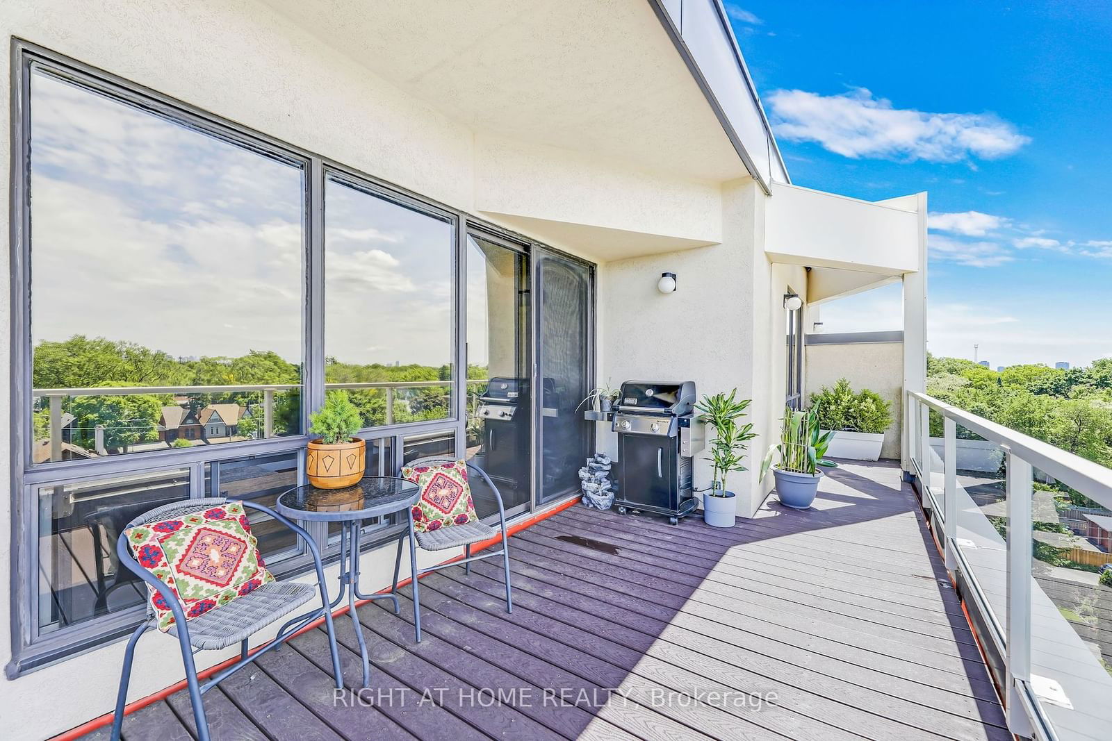 1 St Johns Rd, unit 504 for sale - image #28