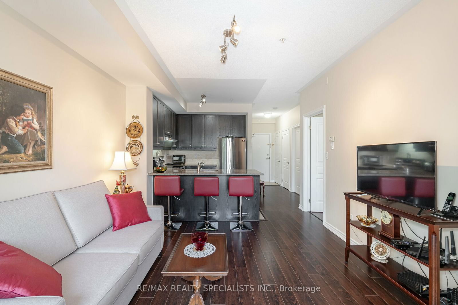 570 Lolita Gdns, unit 244 for sale