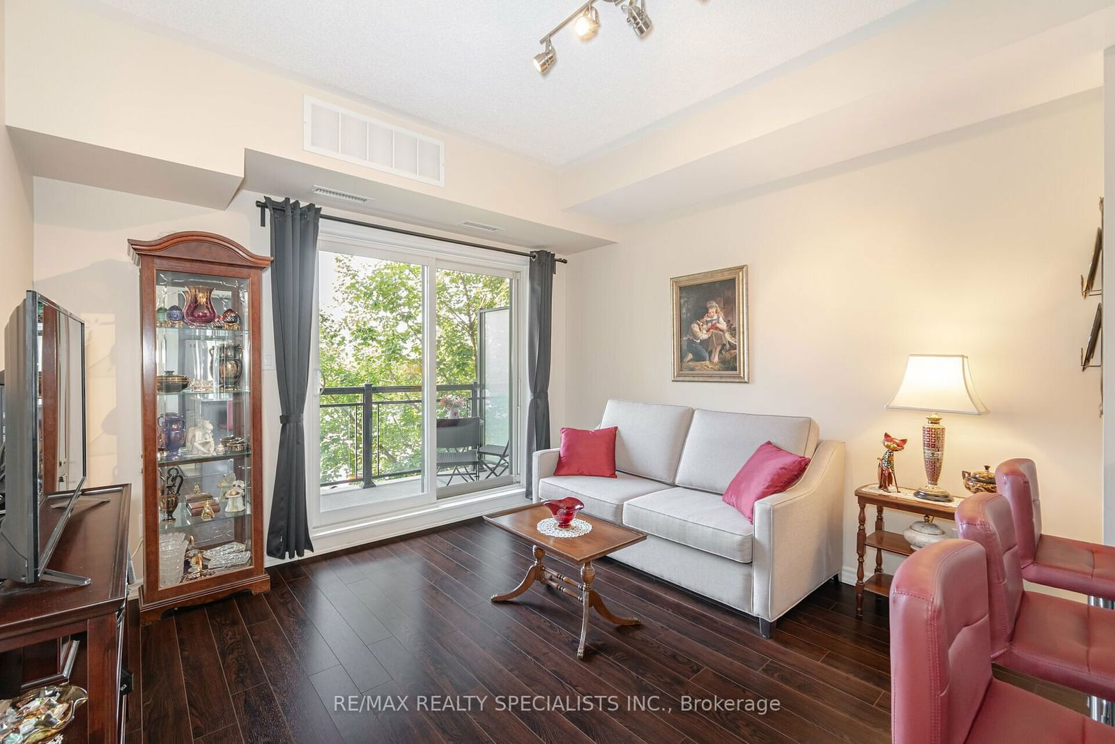 570 Lolita Gdns, unit 244 for sale - image #15