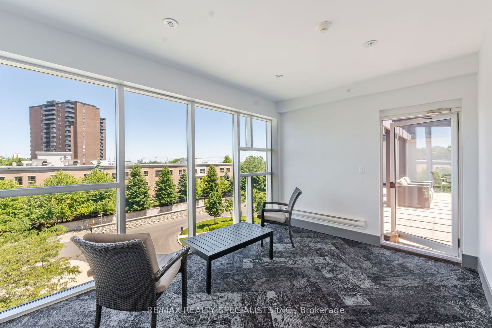 570 Lolita Gdns, unit 244 for sale - image #29