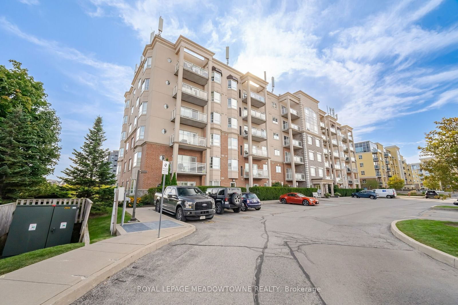 1379 Costigan Rd, unit 607 for sale