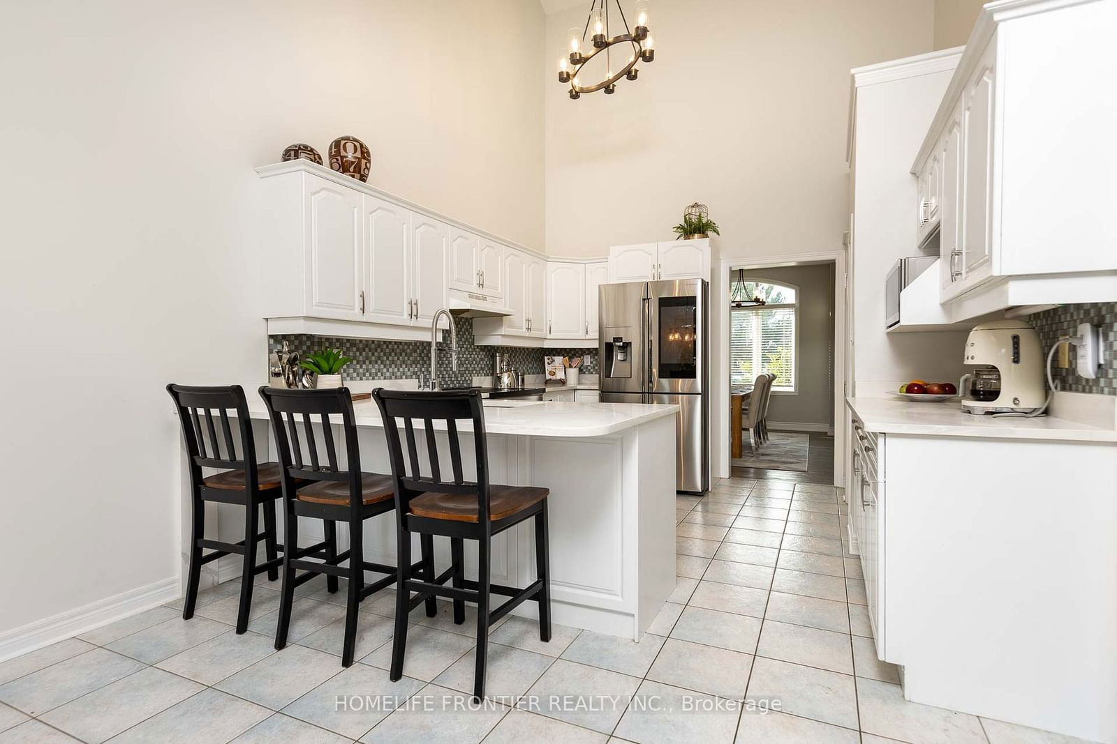 4100 Stonebridge Cres for sale  - image #8