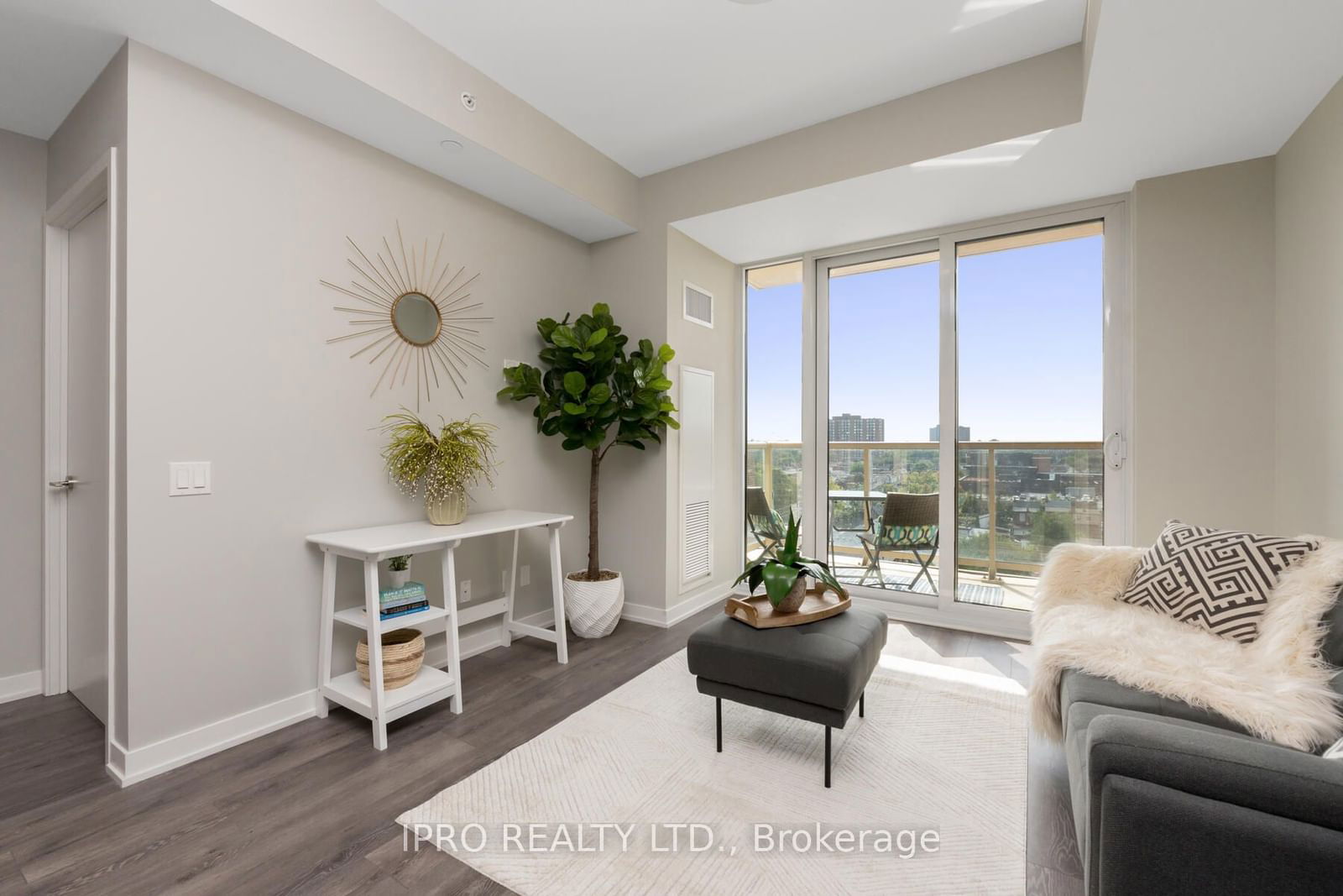 1787 St Clair Ave W, unit 822 for sale - image #11