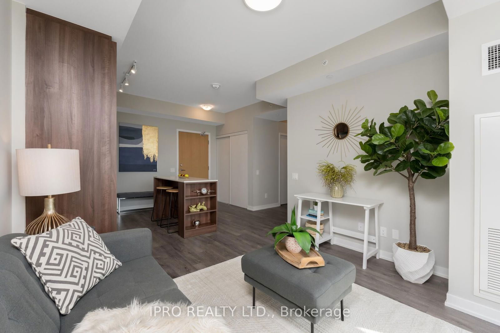 1787 St Clair Ave W, unit 822 for sale - image #12