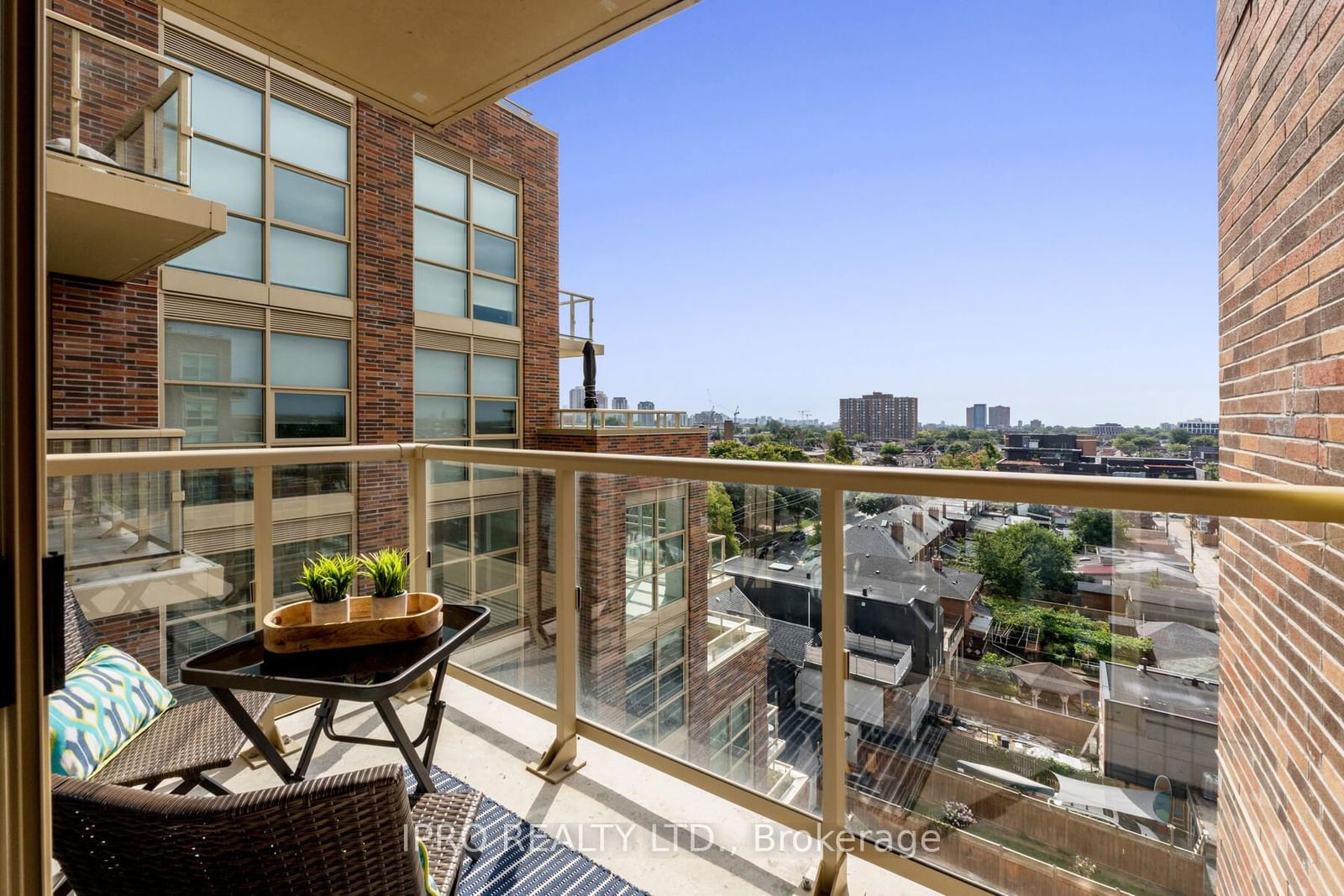 1787 St Clair Ave W, unit 822 for sale - image #22