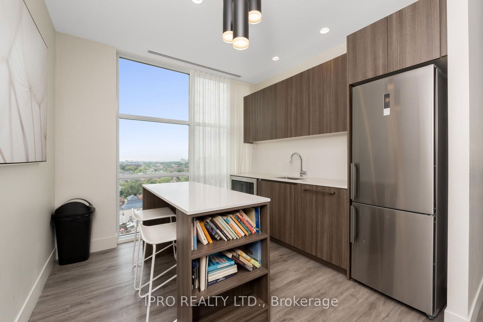 1787 St Clair Ave W, unit 822 for sale