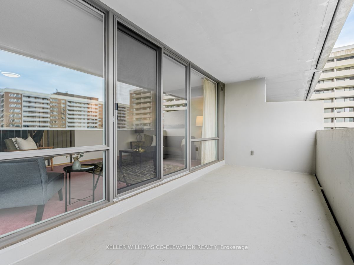 250 Scarlett Rd, unit 1305 for sale - image #11