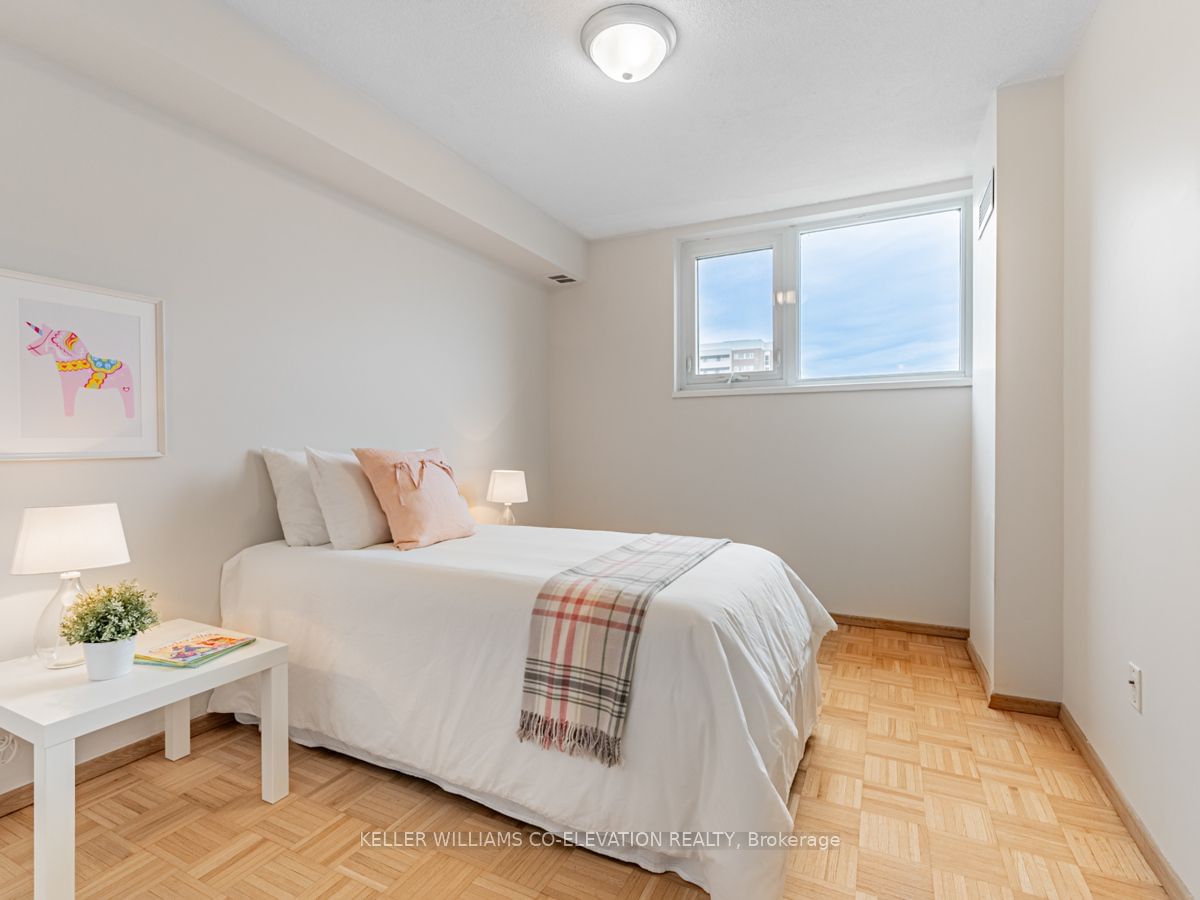 250 Scarlett Rd, unit 1305 for sale - image #21