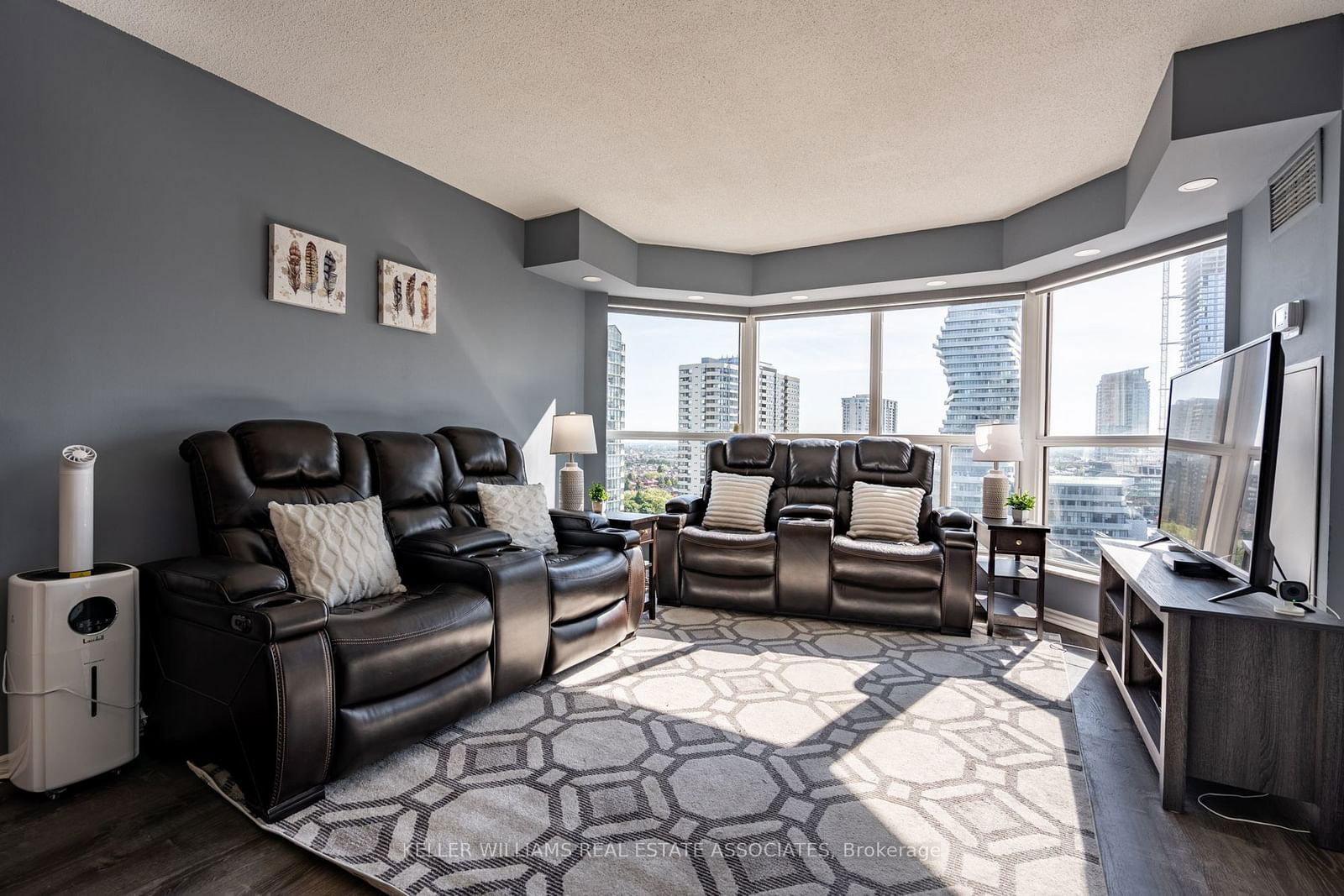 335 Webb Dr, unit 1511 for sale - image #14