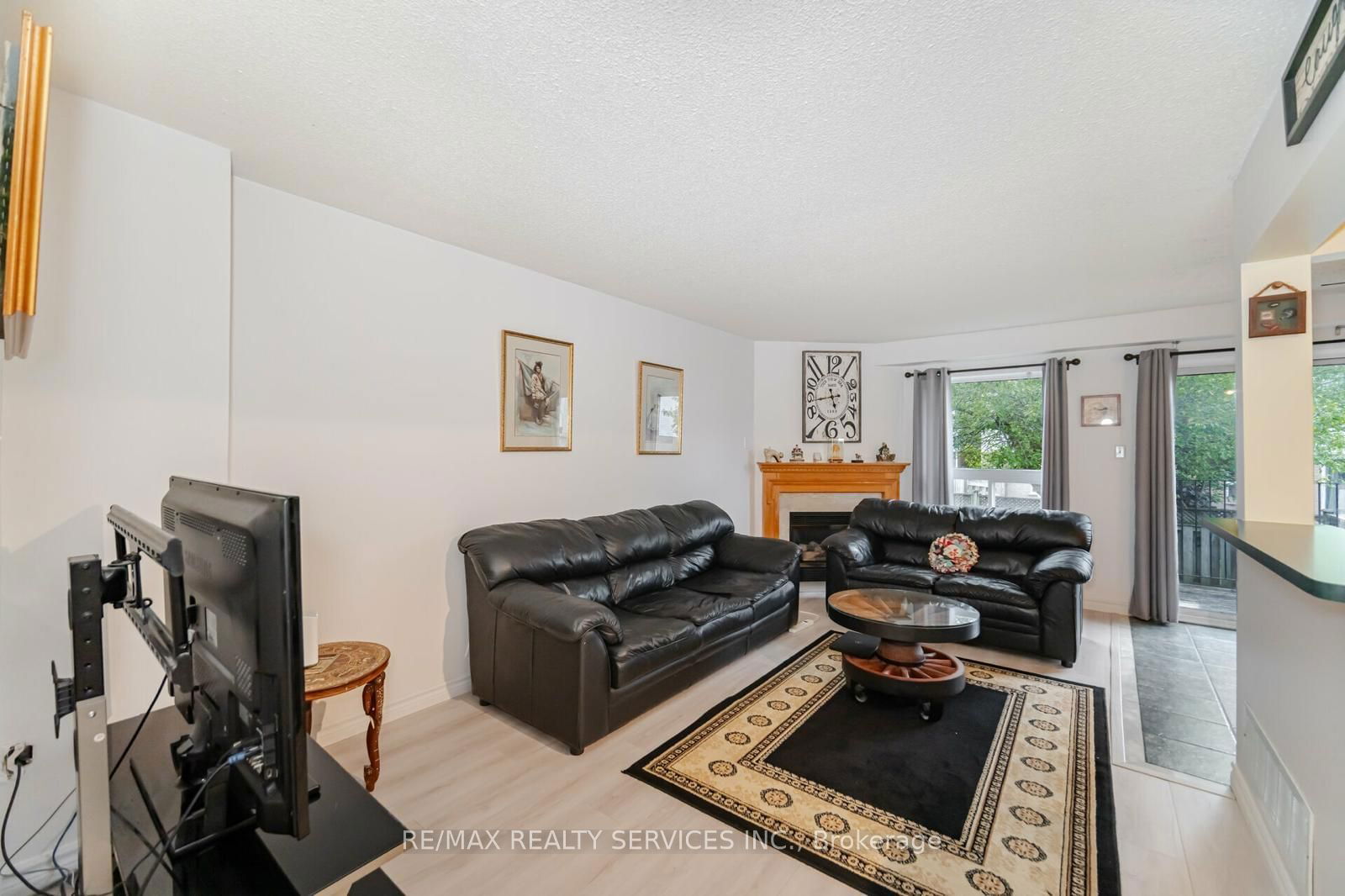 200 Cresthaven Rd, unit 98 for sale - image #5