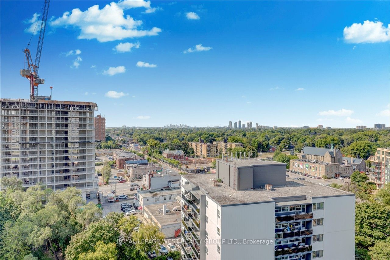 Barclay Terrace II Condos, Etobicoke, Toronto