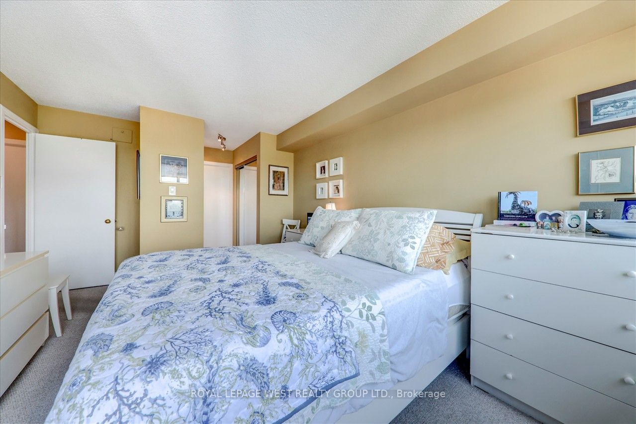 1300 Islington Ave, unit 1702 for rent - image #24