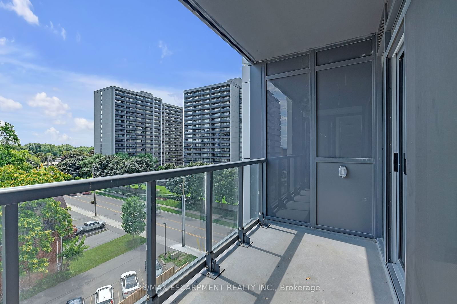 500 Brock Ave W, unit 501 for sale - image #23