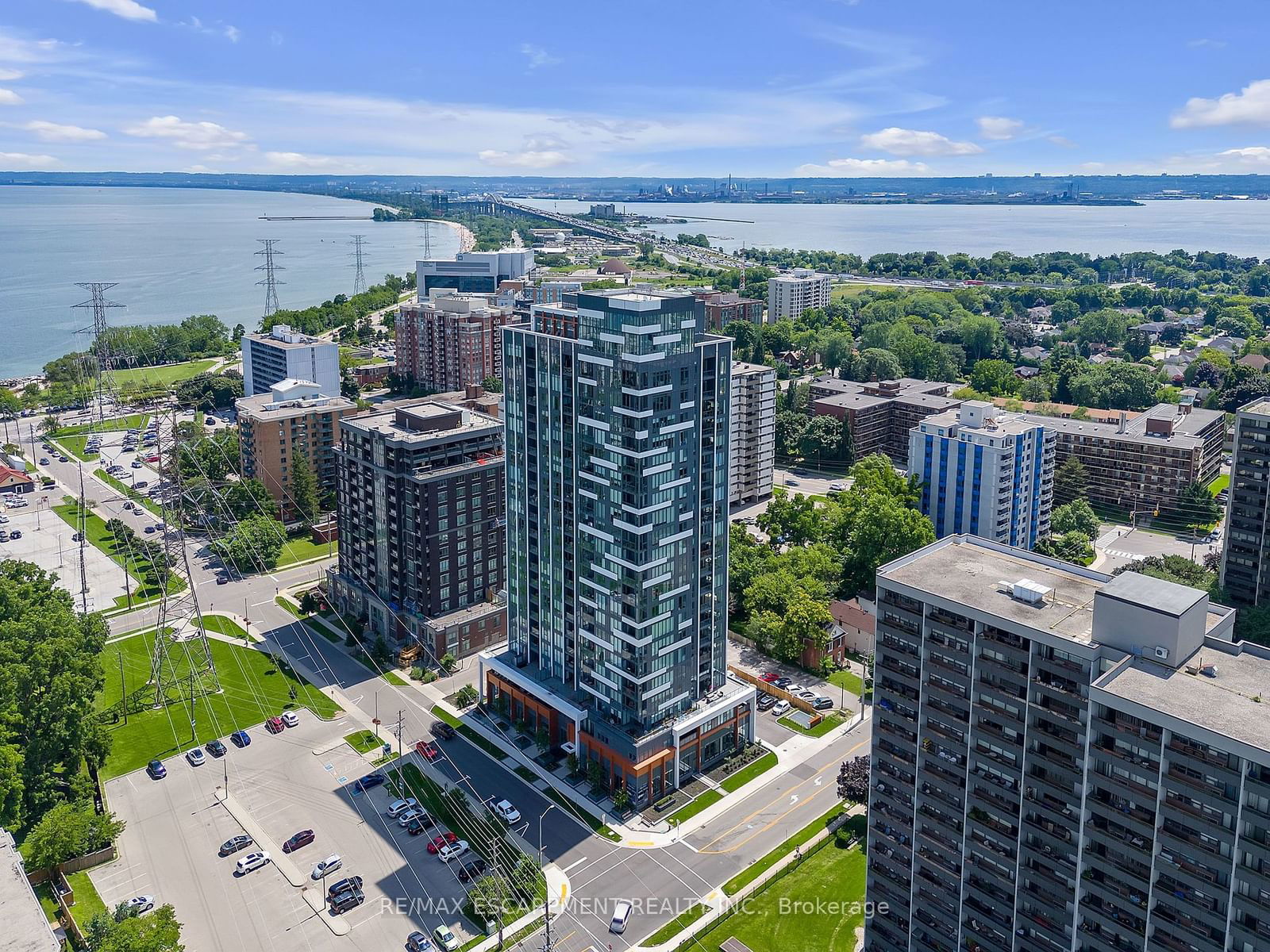 500 Brock Ave W, unit 501 for sale