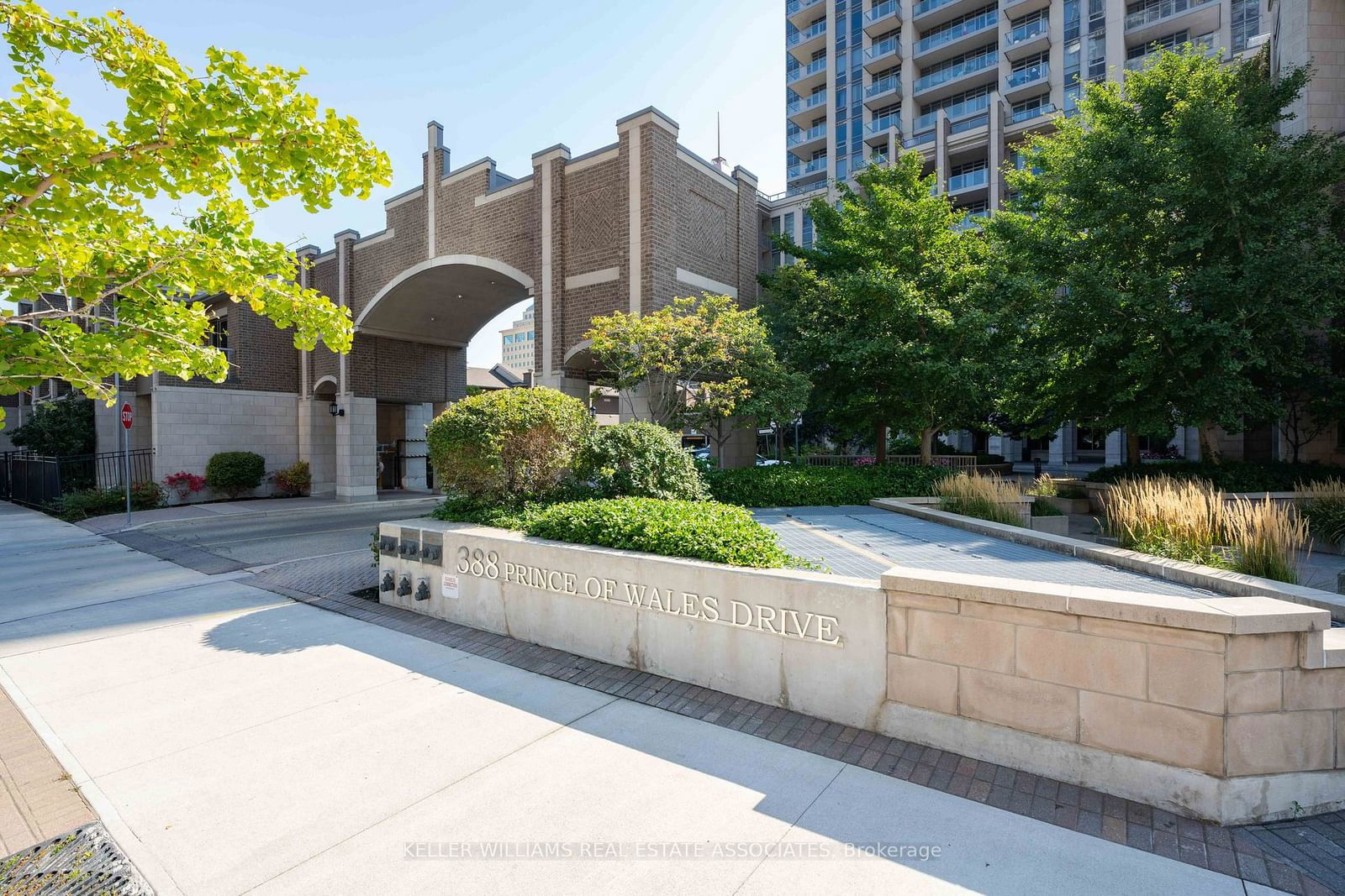 388 Prince Of Wales Dr, unit 3604 for sale - image #30