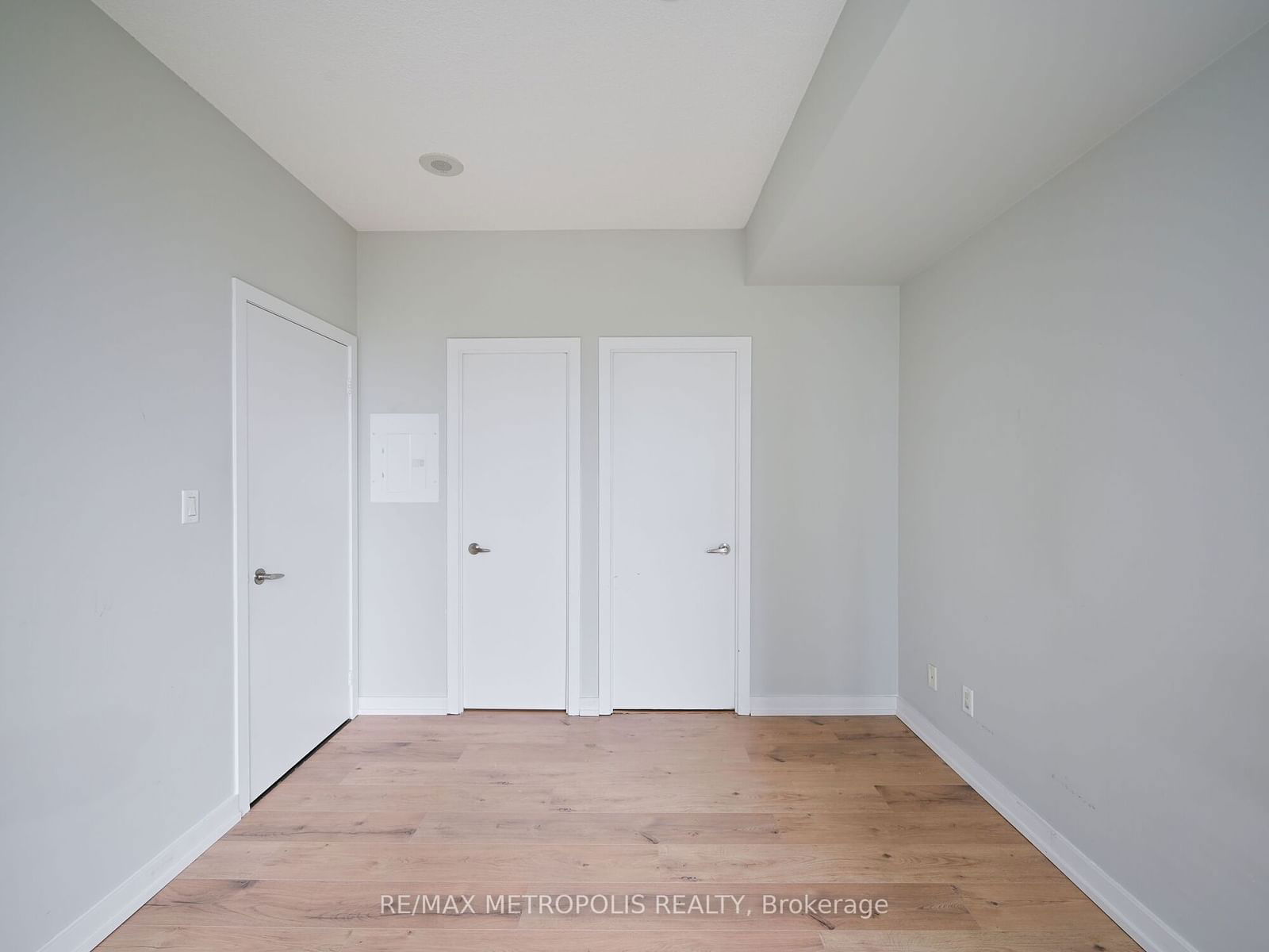 4070 Confederation Pkwy, unit 1004 for rent - image #22