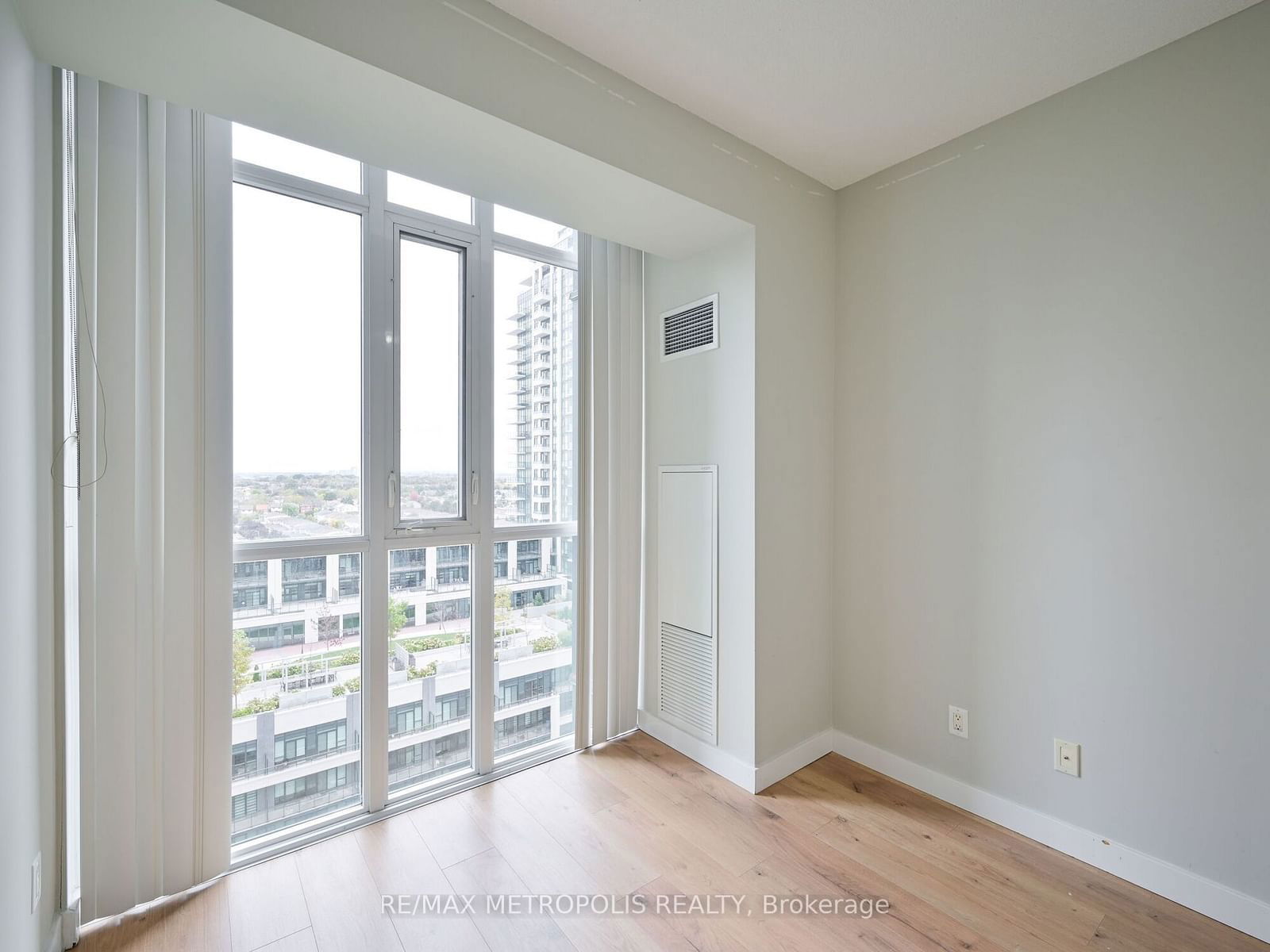 4070 Confederation Pkwy, unit 1004 for rent