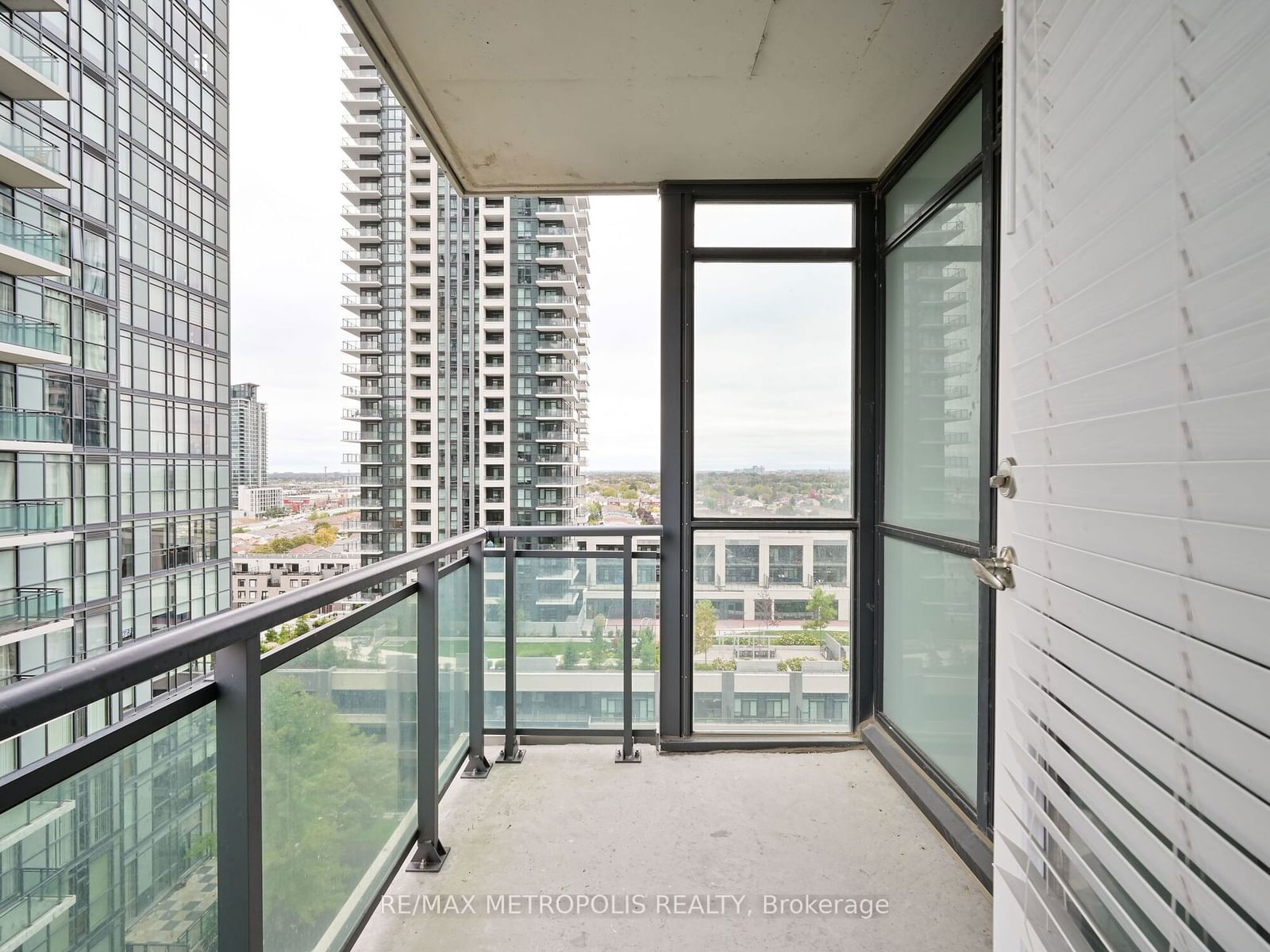 4070 Confederation Pkwy, unit 1004 for rent