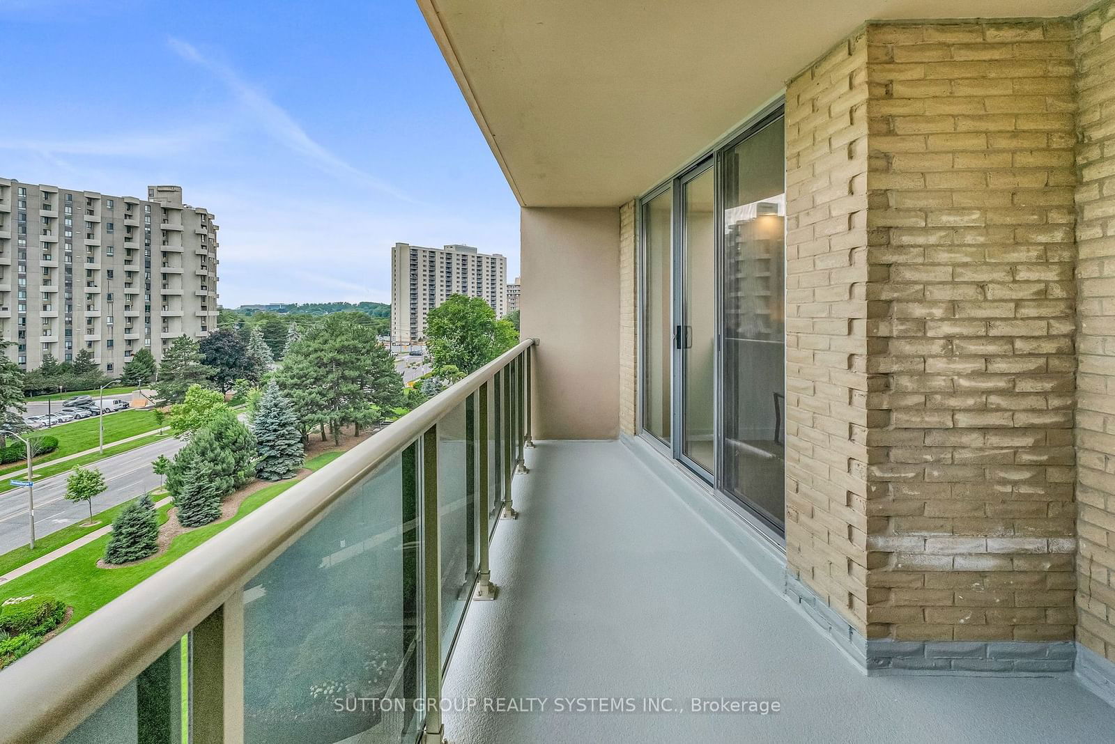 299 Mill Rd, unit 708 for sale - image #22