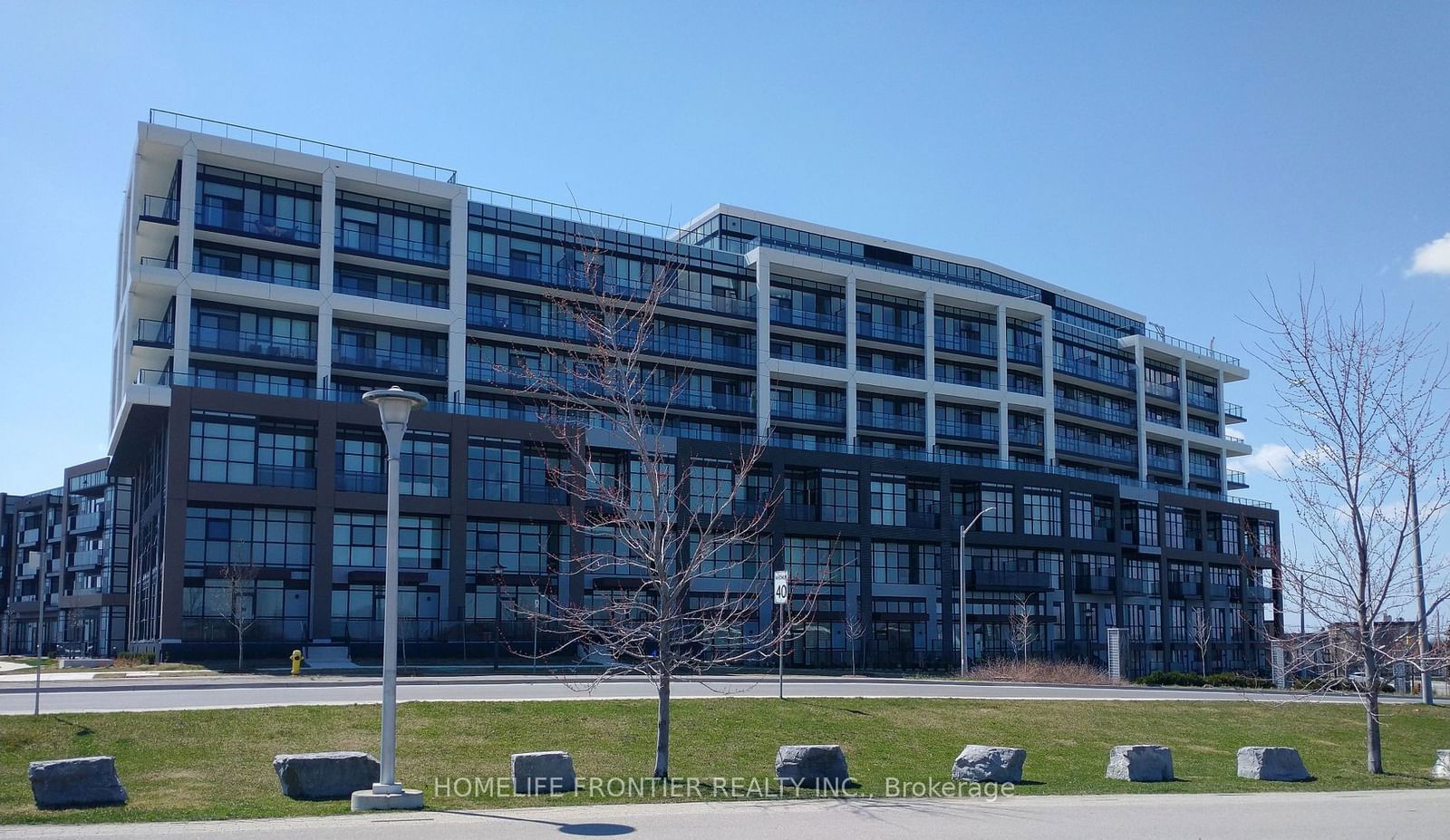 60 George Butchart Dr, unit 422 for sale