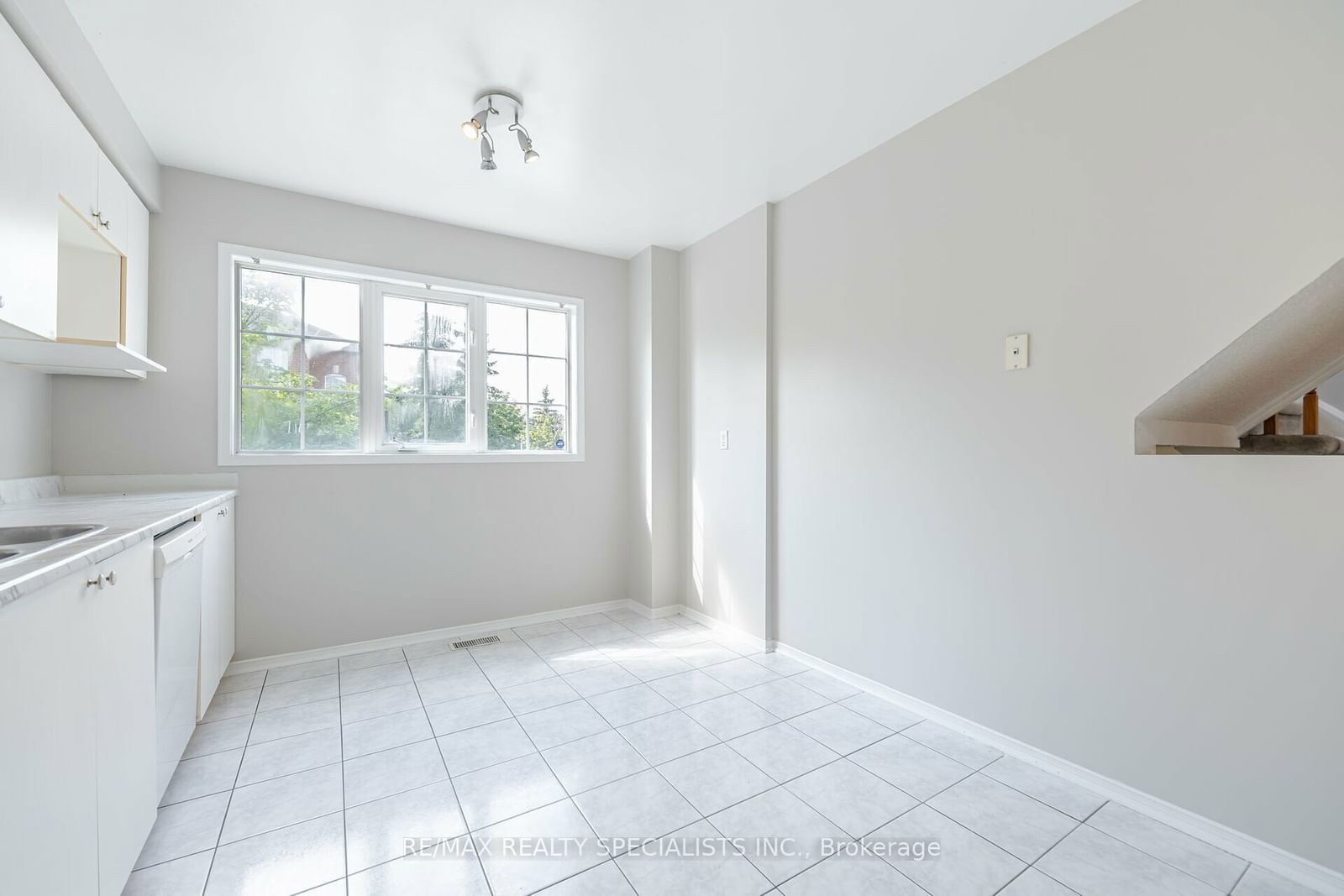 65 Brickyard Way, unit 64 for sale - image #16